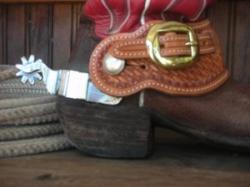 SpursStraps006.jpg